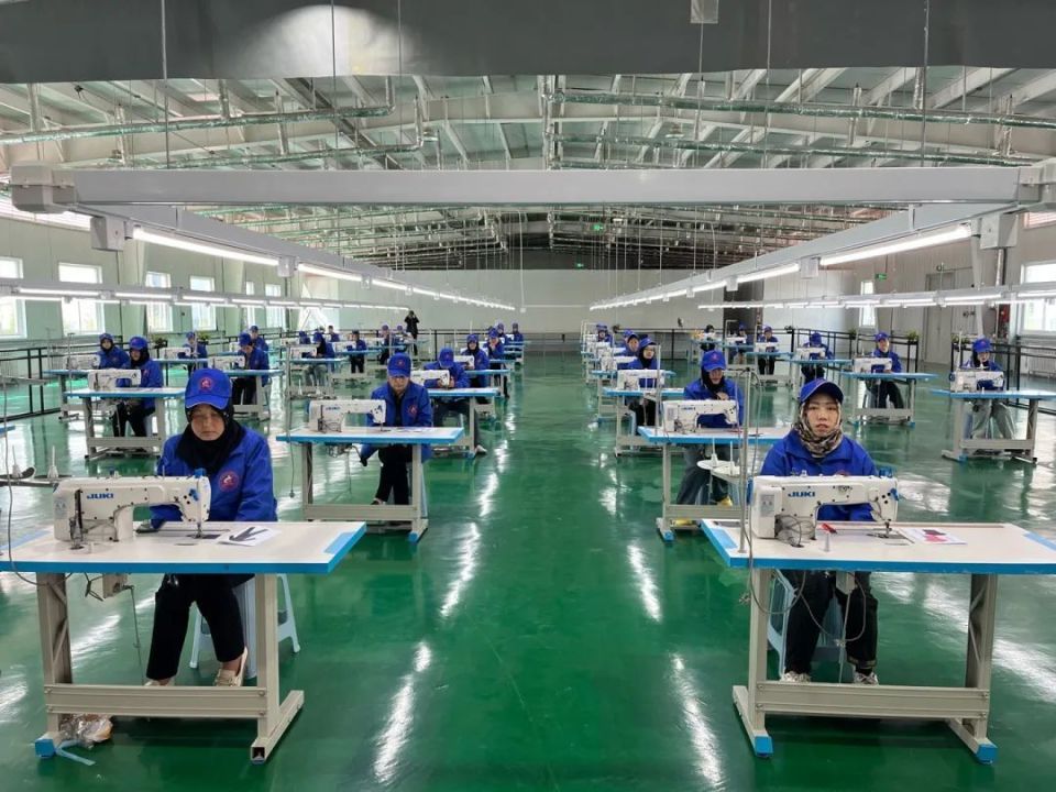 零基础也能做衣服？合肥缝纫工艺培训全攻略，学致服装缝纫学习班带你入门